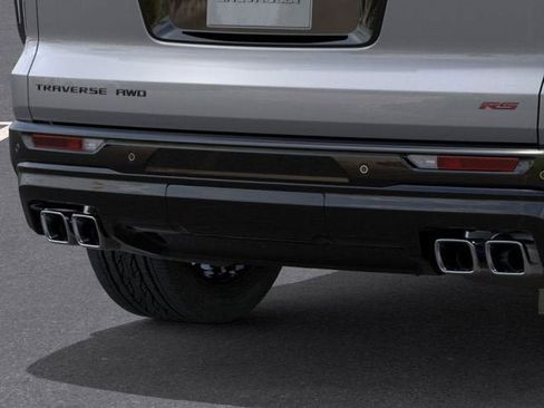New 2026 Chevrolet Traverse RS w/ LPO, Floor Liner Package image 14