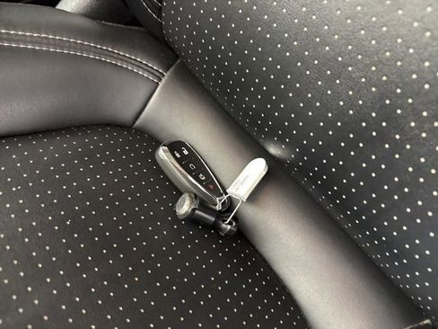 Used 2018 Chevrolet Sonic Premier image 27