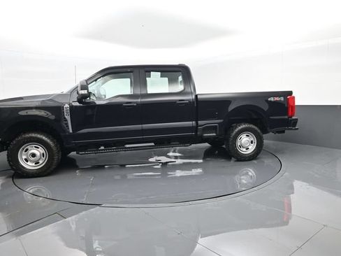 Used 2025 Ford F250 XL w/ XL Off-Road Package AWD/4WD image 5