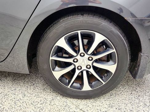 Used 2015 Acura TLX w/ Technology Package FWD image 9