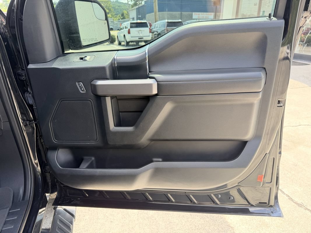 Used 2020 Ford F150 XLT w/ Equipment Group 302A Luxury AWD/4WD image 24