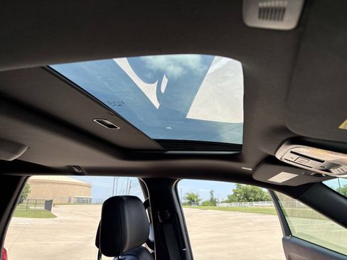 Used 2020 Dodge Durango R/T w/ Blacktop Package RWD image 14