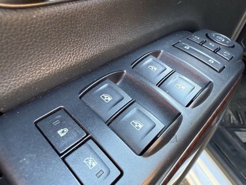 Used 2018 GMC Sierra 2500 SLT w/ Suspension Package, Off-Road image 13