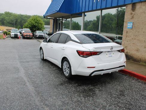 Used 2021 Nissan Sentra S w/ Trunk Package FWD image 4