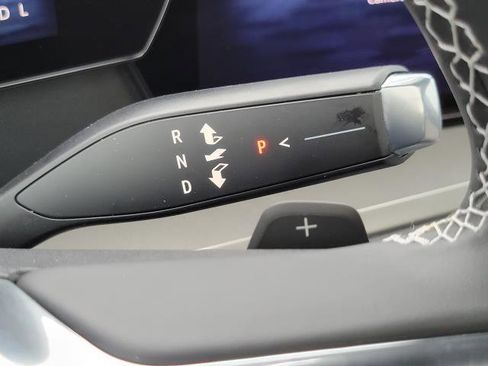 New 2026 Chevrolet Traverse LT w/ Sun and Wheel Package image 17