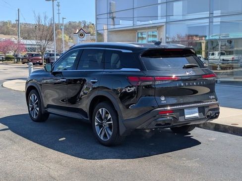 Used 2025 INFINITI QX60 Luxe w/ Cargo Package image 3