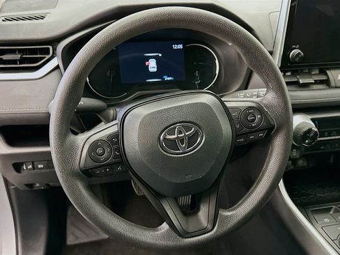 Used 2025 Toyota RAV4 LE image 18