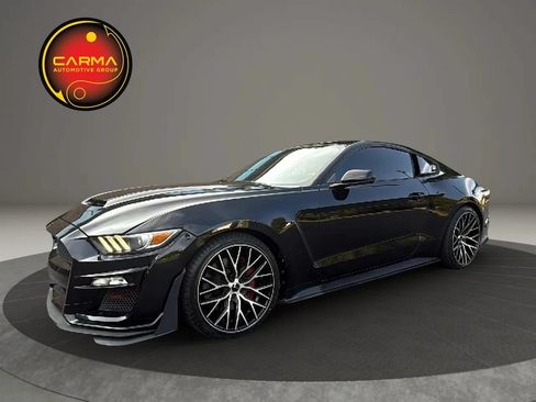 Used 2017 Ford Mustang GT Premium w/ Equipment Group 401A RWD image 2