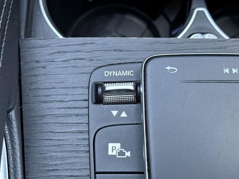 Used 2022 Mercedes-Benz GLE 350 4MATIC image 21