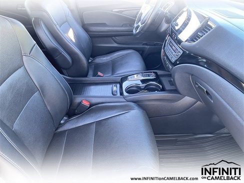 Used 2019 Honda Pilot Elite image 11