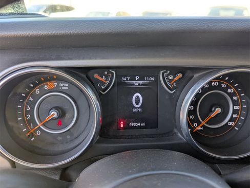 Used 2023 Jeep Wrangler Sport S image 32