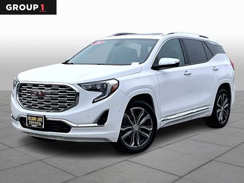 Used 2020 GMC Terrain Denali w/ Denali Premium Package image 1