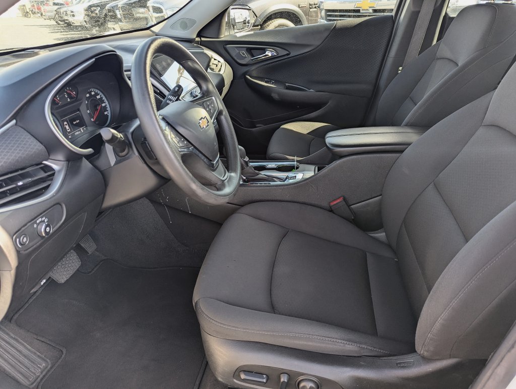 Used 2024 Chevrolet Malibu LT FWD image 26