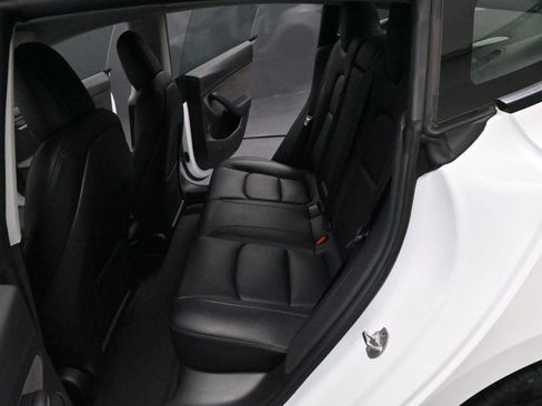 Used 2022 Tesla Model 3 Long Range image 26