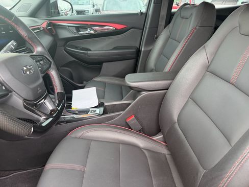 Used 2025 Chevrolet TrailBlazer RS w/ Convenience Package FWD image 10