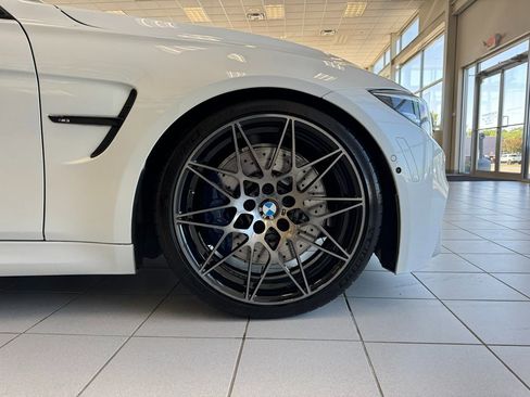 Used 2018 BMW M3 RWD image 76