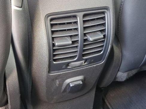Used 2019 Ford Escape SEL AWD/4WD image 21