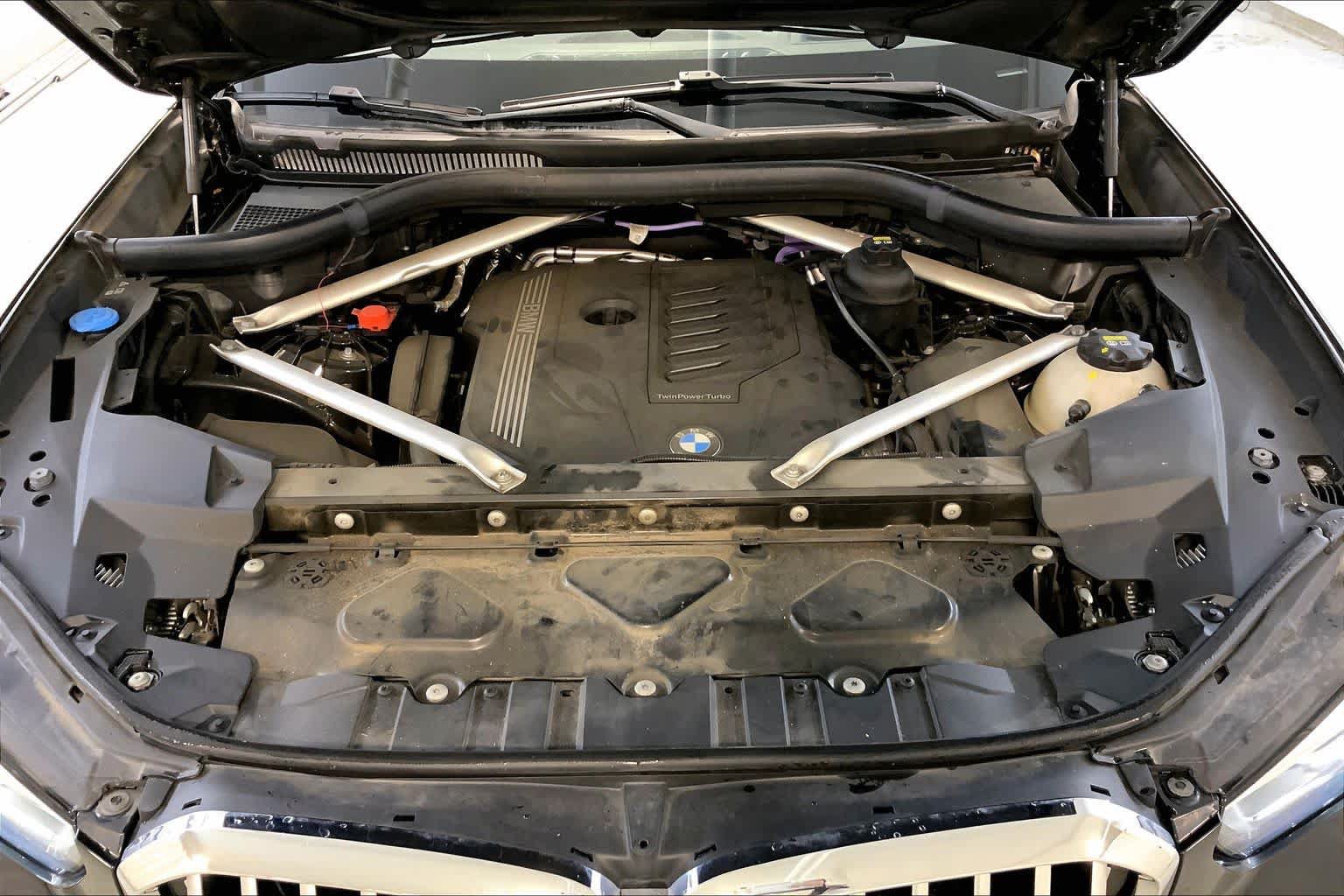 Used 2021 BMW X5 xDrive40i AWD/4WD image 30