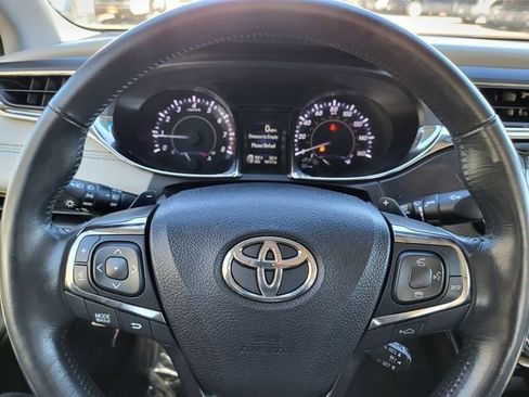 Used 2013 Toyota Avalon Limited w/ Technology Pkg image 15