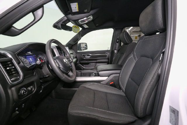 Used 2025 RAM 1500 Big Horn AWD/4WD image 39