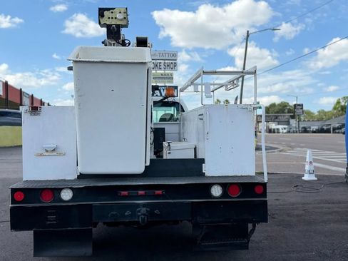 Used 2000 Ford F550 2WD Regular Cab Super Duty image 6