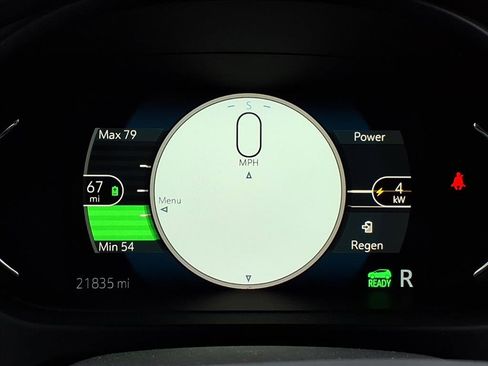 Used 2021 Chevrolet Bolt Premier w/ Infotainment Package image 24