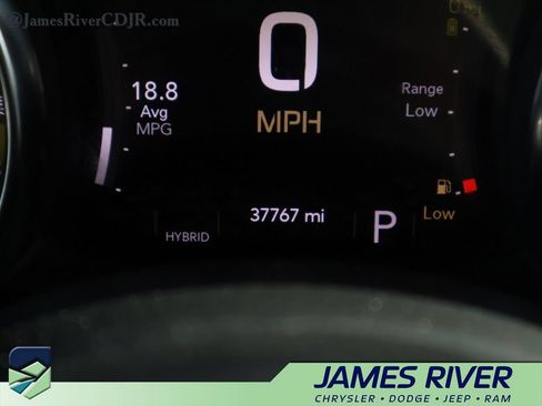 Used 2023 Jeep Wrangler Unlimited w/ Cold Weather Group AWD/4WD image 29