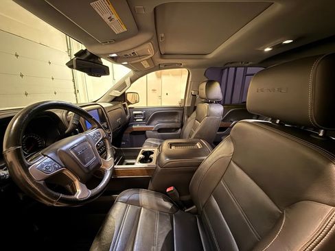 Used 2018 GMC Sierra 1500 Denali w/ Denali Ultimate Package image 17