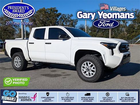 Used 2024 Toyota Tacoma SR image 1