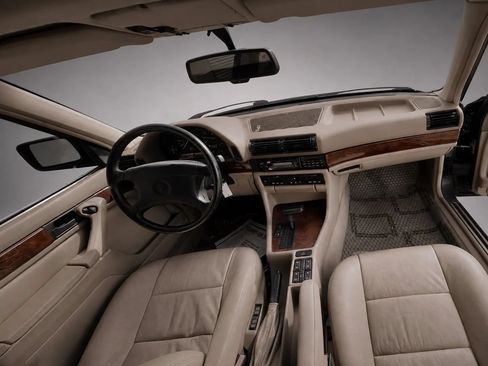 Used 1991 BMW 735iL RWD image 13