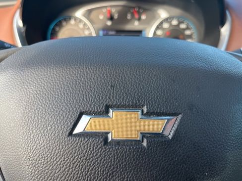 Used 2018 Chevrolet Traverse High Country image 40