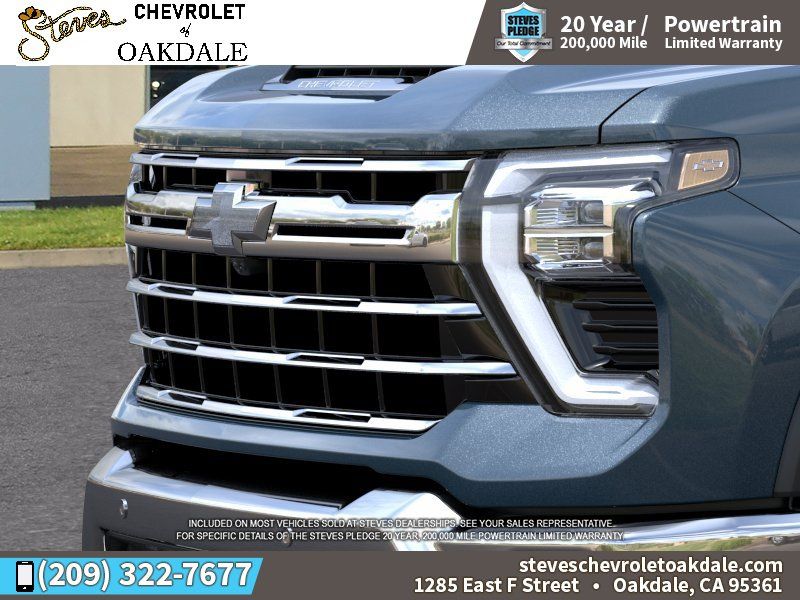 New 2026 Chevrolet Silverado 2500 LTZ w/ LTZ Premium Package AWD/4WD image 13
