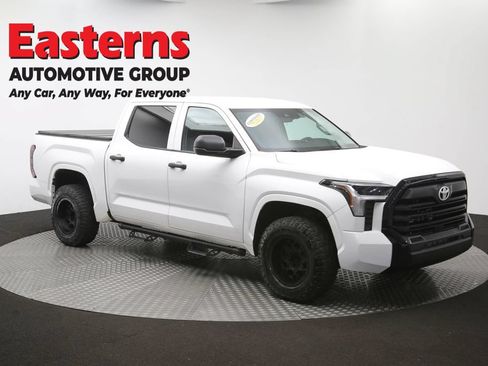 Used 2022 Toyota Tundra SR w/ SR Tow Package RWD image 49