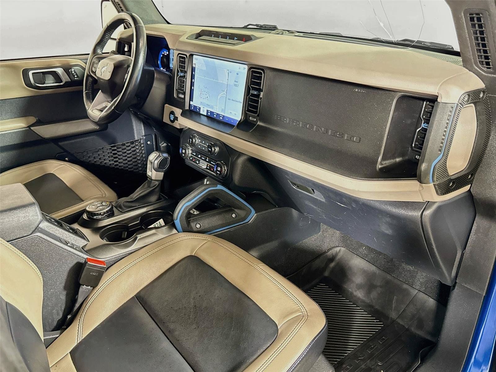 Used 2023 Ford Bronco Wildtrak AWD/4WD image 27