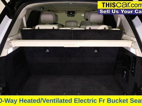 Used 2024 Land Rover Range Rover Long Wheelbase SE image 25