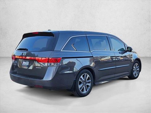 Used 2014 Honda Odyssey Touring image 5