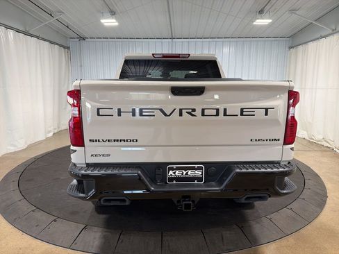 New 2026 Chevrolet Silverado 1500 Custom Trail Boss AWD/4WD image 7