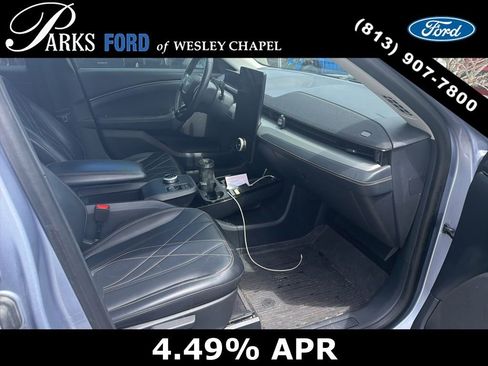 Used 2022 Ford Mustang Mach-E Select w/ Comfort/Technology Package RWD image 4