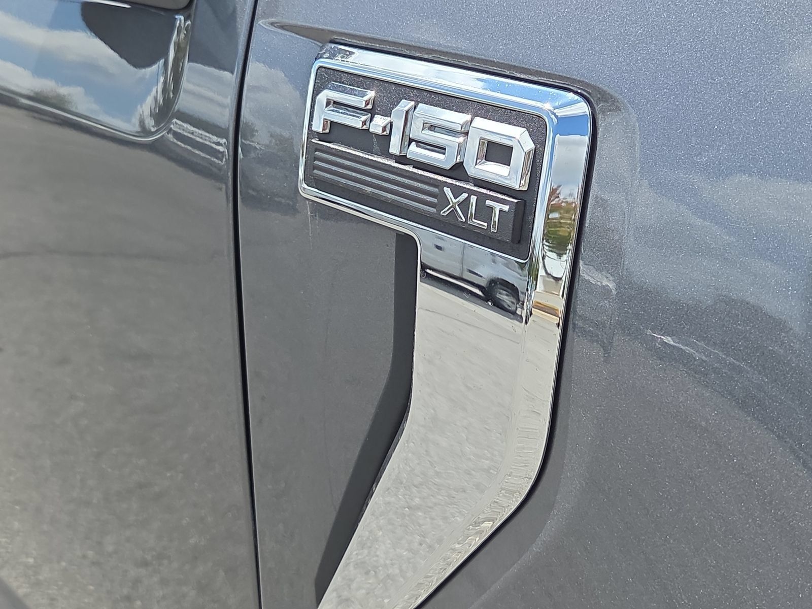 Used 2025 Ford F150 XLT w/ Equipment Group 301A Standard AWD/4WD image 8