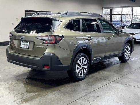 Certified 2025 Subaru Outback Premium image 4