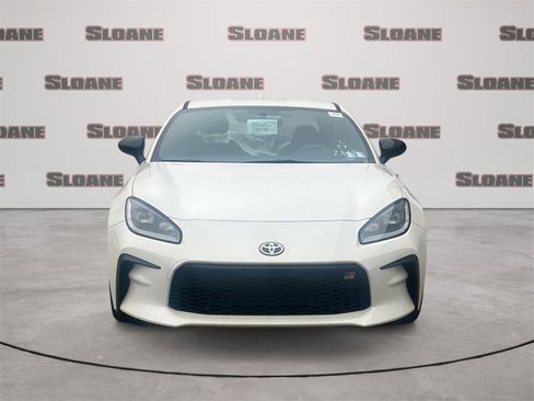 New 2026 Toyota GR86 Premium image 8