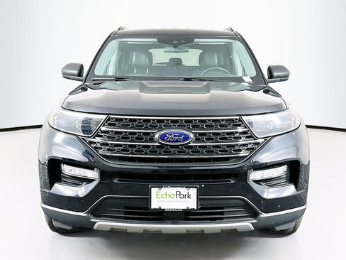 Used 2023 Ford Explorer XLT w/ Equipment Group 202A image 2