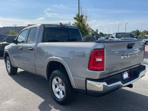 Used 2025 RAM 1500 Big Horn AWD/4WD image 20