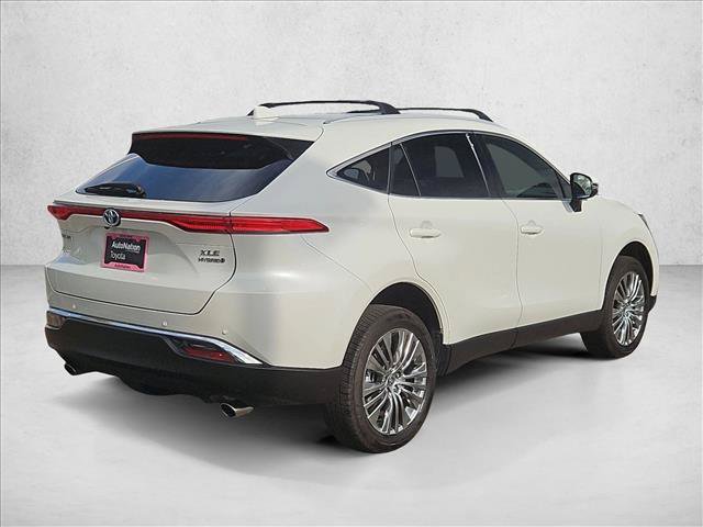 Used 2022 Toyota Venza XLE AWD/4WD image 5
