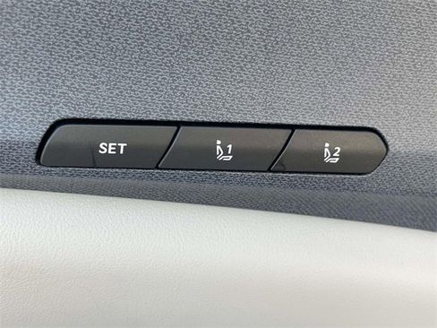 New 2026 Kia Carnival SX image 27