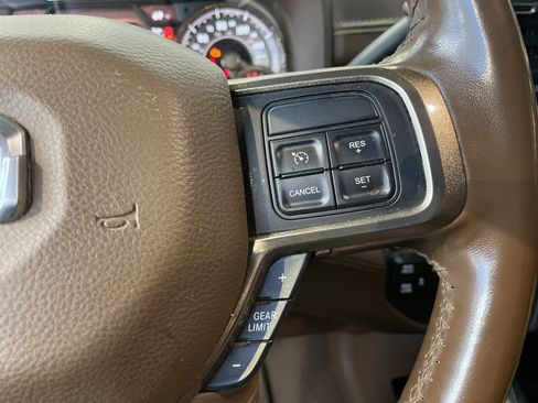 Used 2020 RAM 2500 Limited AWD/4WD image 25