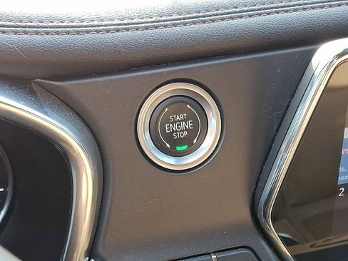 Used 2022 Chevrolet Blazer Premier w/ Enhanced Convenience Package image 23