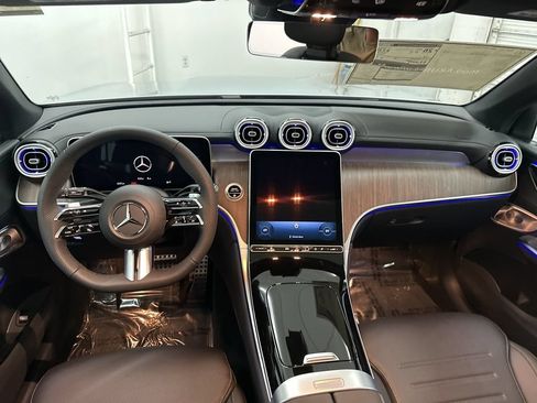 New 2026 Mercedes-Benz GLC 300 4MATIC image 21