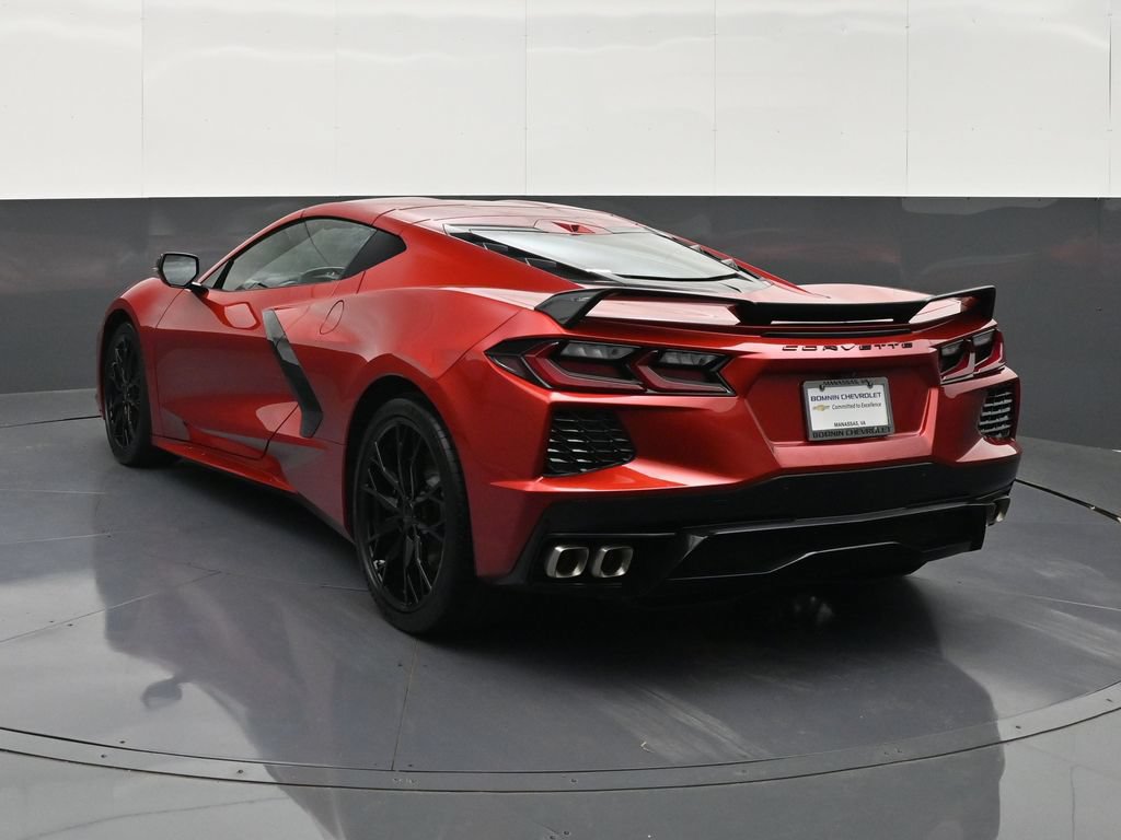 Used 2024 Chevrolet Corvette Stingray Coupe RWD image 3