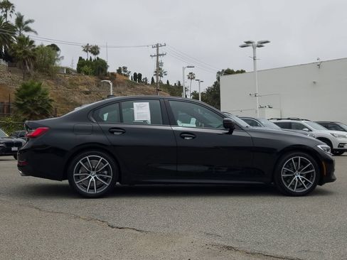 Used 2021 BMW 330i Sedan RWD image 4